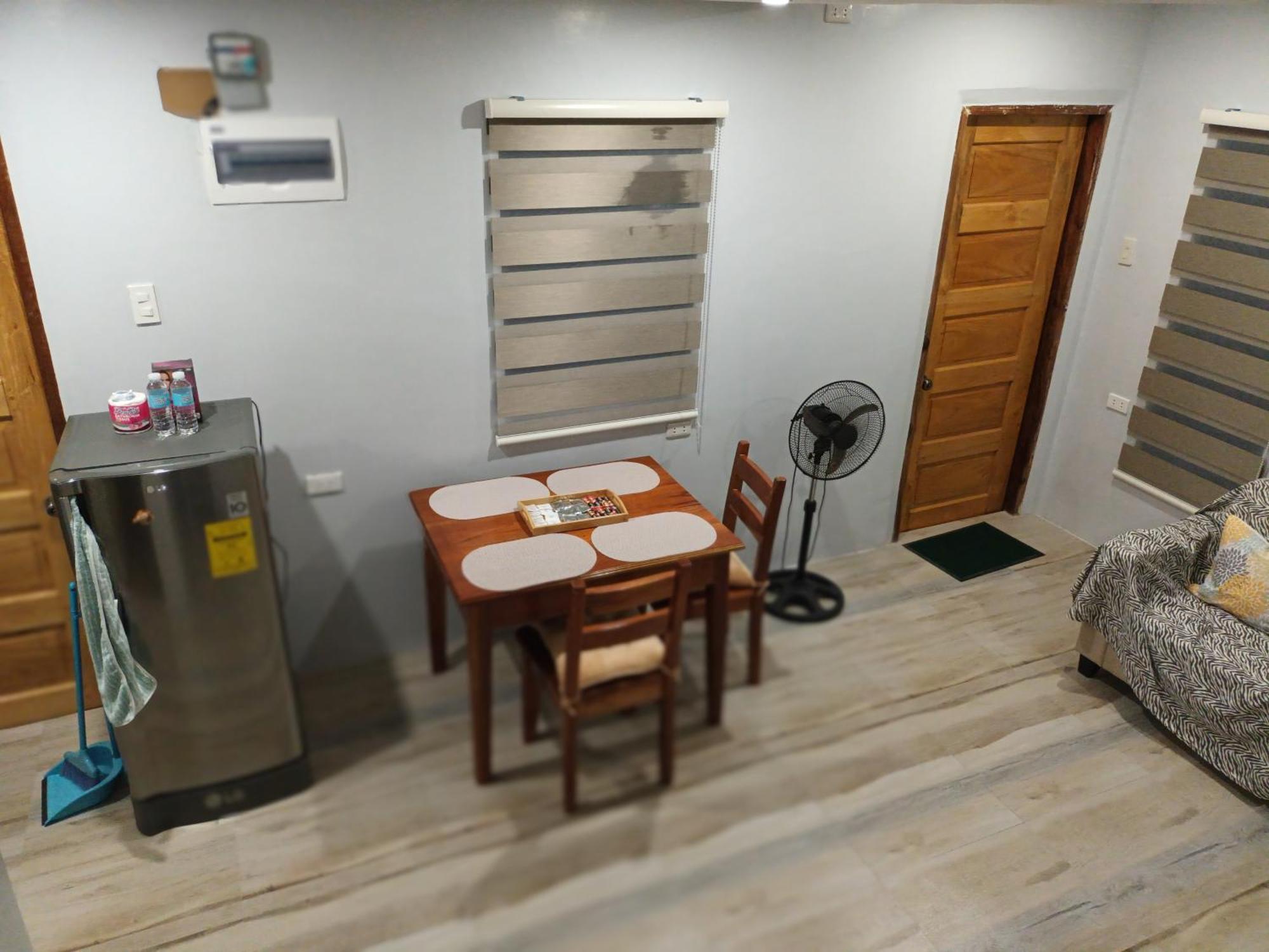 Grae'S Apartelle Moalboal Bilik gambar